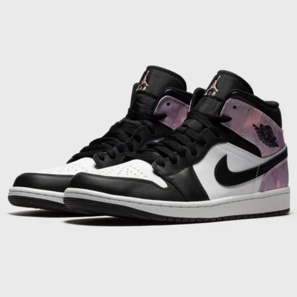 Jordan Sneakers - Picture 11 of 17